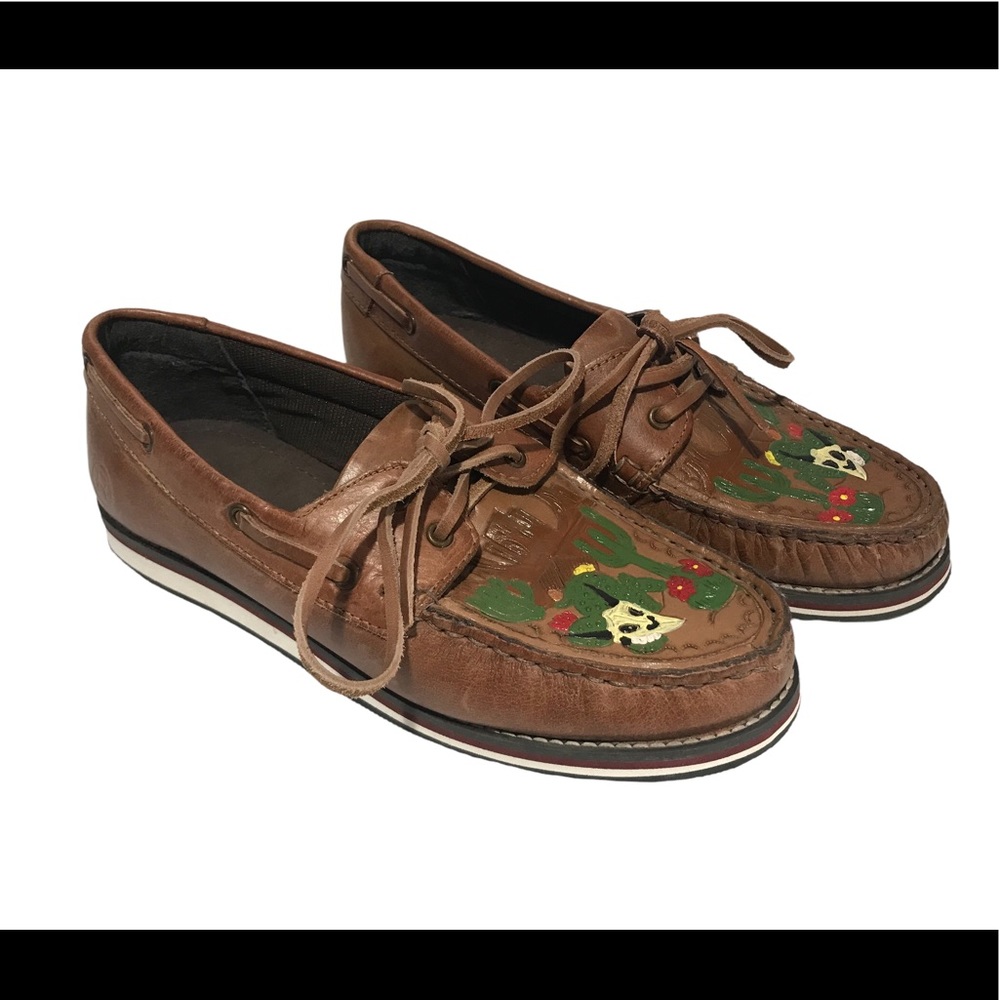 Women’s Roper Hand-tooled Leather Shoes